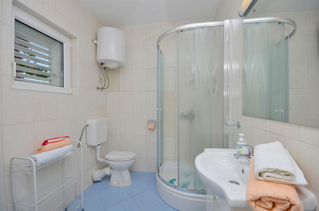 Apartments Sime 沃迪切 外观 照片